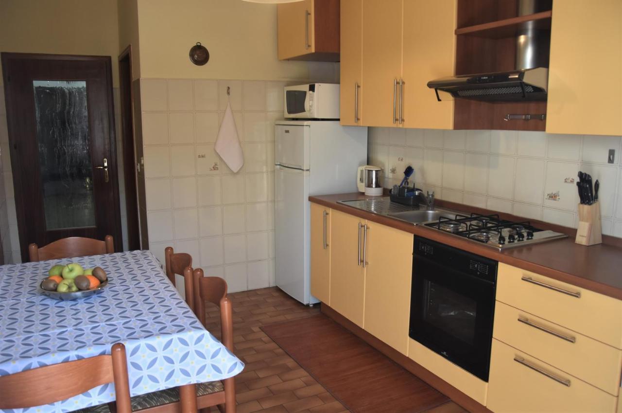 Casa Carlotta Apartment Levico Terme Bagian luar foto